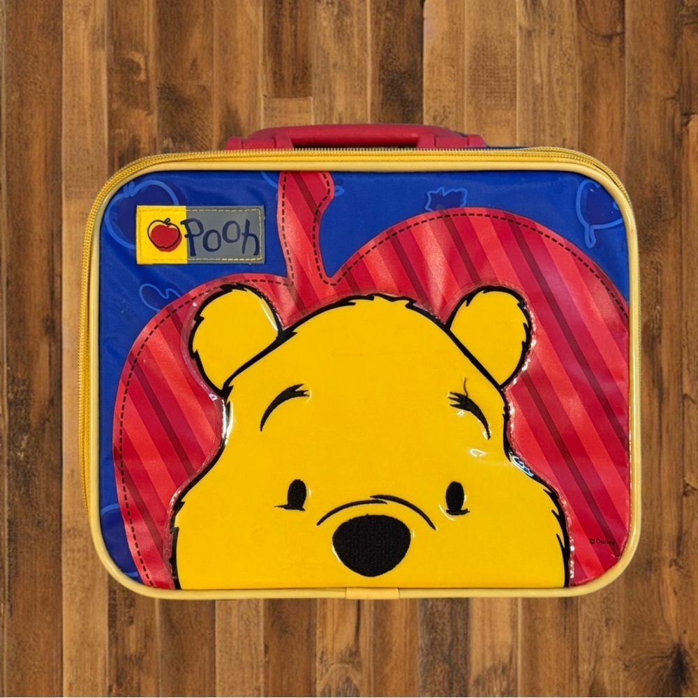 Vintage 90s Disney Winnie the Pooh Small Kids Carry Case – Cute Apple Design